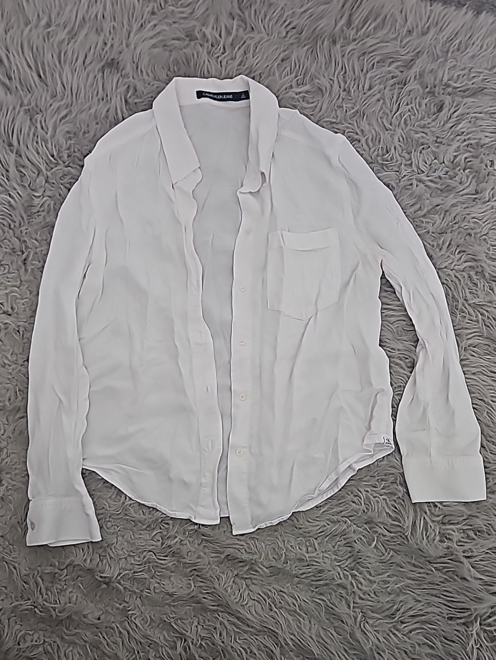 Calvin Klein Men's Classic White Long-Sleeve Button-Down Shirt